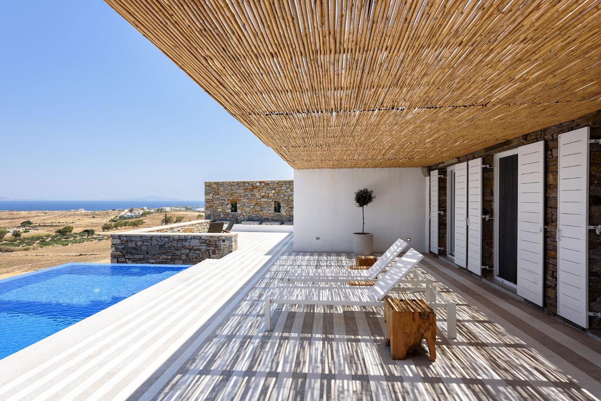 Di Lusso Villa, A Cycladic Seaview Sanctuary, By Thinkvilla Chrisi Akti  Exterior photo